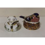 A ROYAL CROWN DERBY 'BULLFINCH RESTING' AND A STUDY OF A MOUSE, BOTH WITH GOLD BUTTONS