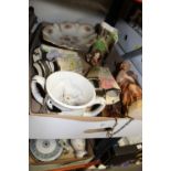 A TRAY OF CERAMICS TO INCLUDE COALPORT, PAIR WALL POCKETS, TREEN FIGURE OF A MAN PLAYING BAGPIPES