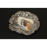 A HALLMARKED SILVER PIN TRAY, HALLMARKED CHESTER