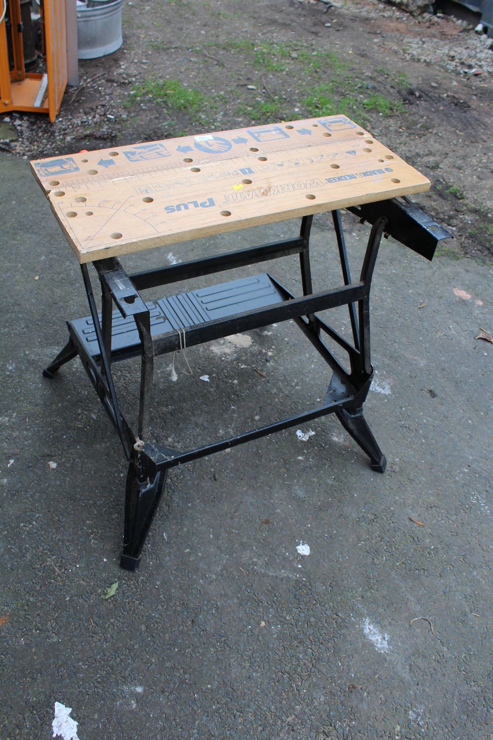 A BLACK & DECKER WORKMATE - Image 2 of 4