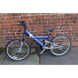 AN APOLLO EXCEL BOYS DUAL SUSPENSION MOUNTAIN BIKE 24"