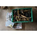 A TRAY OF HAMMERS ETC PLUS QUANTITY OF EMPTY TOOL COMPARTMENT BOXES