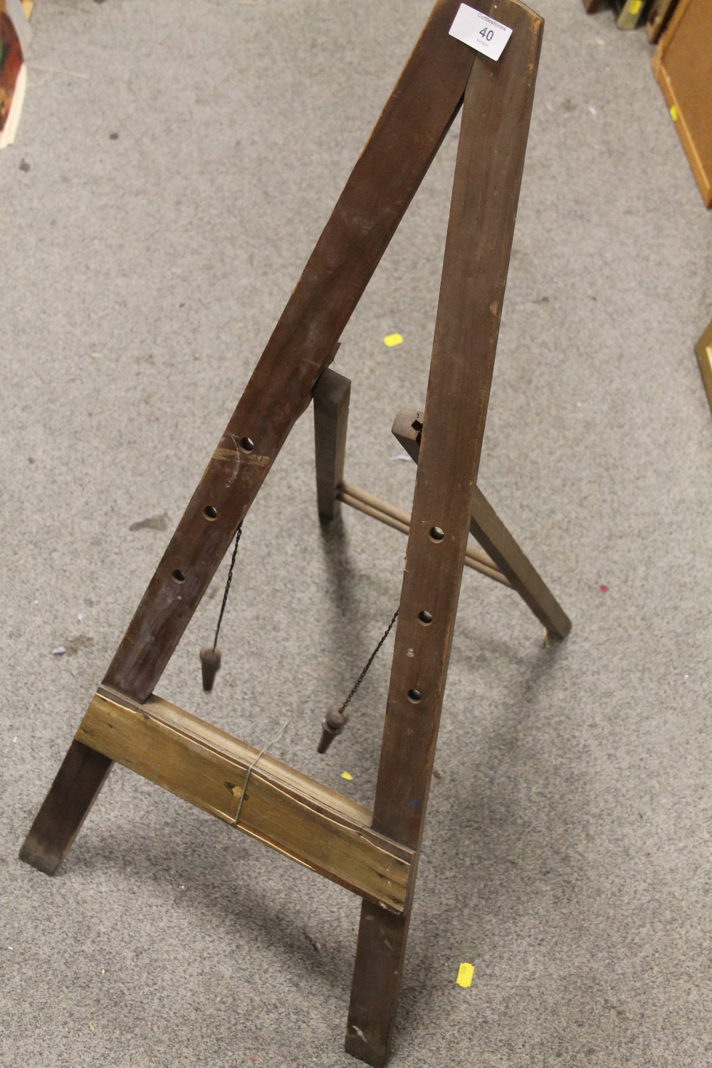 A VINTAGE WOODEN ARTISTS EASEL AND PALETTE (2) - Image 3 of 4