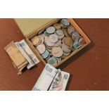 A BOX OF VINTAGE COINS AND BANKNOTES
