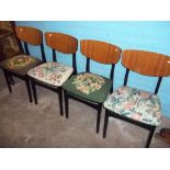 A SET OF FOUR VINTAGE DINING CHAIRS