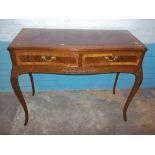 A WALNUT INLAID SERPENTINE FRONTED REPRO HIGH GLOSSED SIDEBOARD WITH TWO DRAWERS