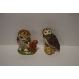 A BESWICK "OLD MRS BROWN" TOGETHER WITH A BESWICK OWL