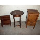 AN ANTIQUE BARLEY TWIST SIDE TABLE, A CUPBOARD AND A MAGAZINE STAND (3)