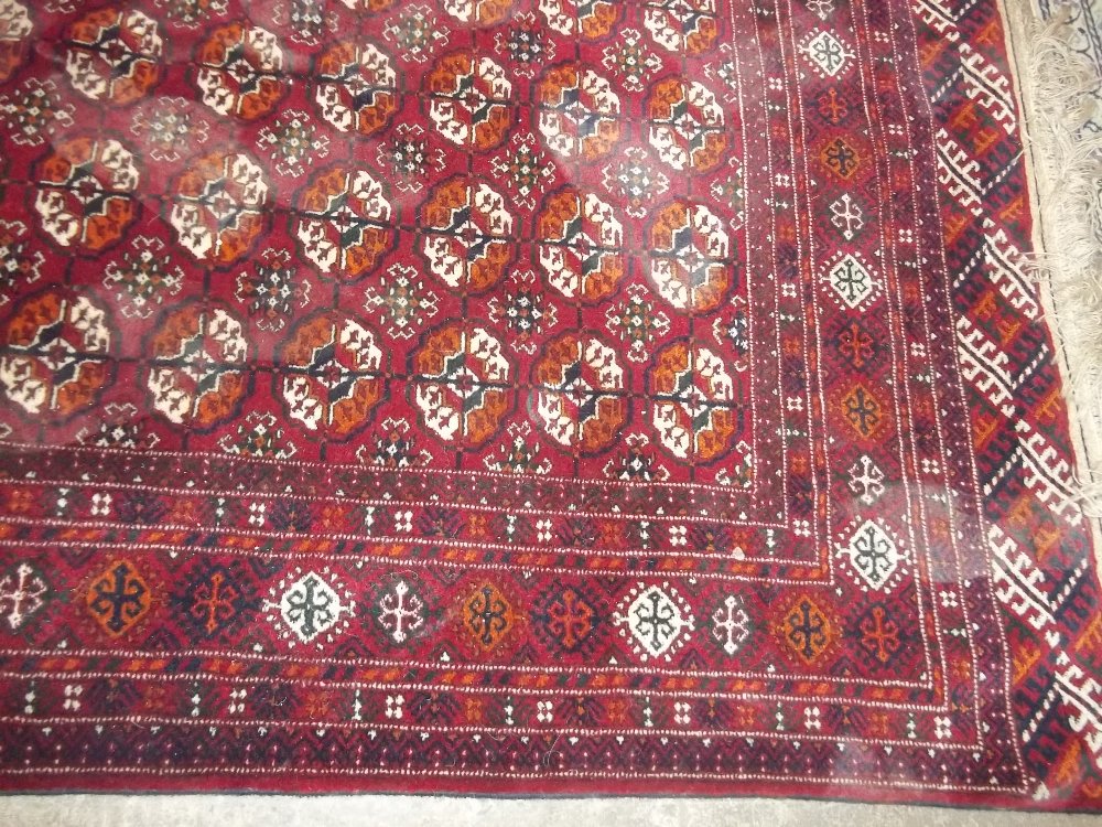 A SELECTION OF FIVE RUGS - Image 10 of 10