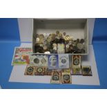 A QUANTITY OF ASSORTED COINS TO INCLUDE SOME CARDED EXAMPLES