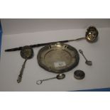 A SILVER COIN LADLE SET WITH A QUEEN ANNE SHILLING TOGETHER WITH A QUANTITY OF SILVER AND PLATED