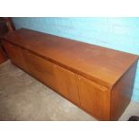 A RETRO TEAK MEREDEW SIDEBOARD