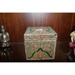 A DECORATIVE JEWELLED LIDDED BOX, H 16 CM