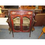 AN EDWARDIAN PARLOUR CABINET, W 120 cm