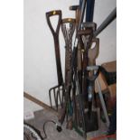 A SMALL SELECTION OF SPADES AND TOOLS ETC