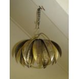 A MODERN GILT PALM LEAF HANGING LIGHT, H 27 cm