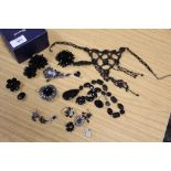 A COLLECTION OF JET EFFECT COSTUME JEWELLERY