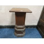 St Mary's Abbey - A VINTAGE OAK GOTHIC STYLE PEDESTAL H-85.5 CM