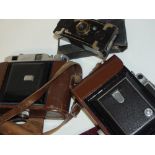 A VINTAGE ZEISS IKON CAMERA TOGETHER WITH AN ENSIGNETTE AND A BALDA EXAMPLE (3)