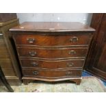 A SMALL REPRODUCTION MAHOGANY SERPENTINE FRONTED FOUR DRAWER CHEST - S/D H-72 W-73 CM