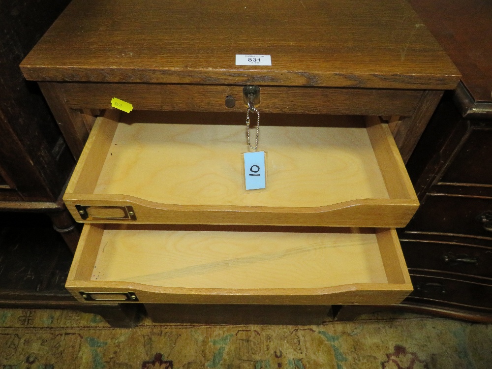 A VINTAGE OAK TAMBOUR FRONTED CABINET H-77 W-47CM - WITH KEY - Image 3 of 3