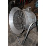 LARGE INDUSTRIAL FAN