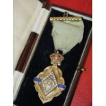 A STERLING SILVER QUEEN VICTORIA DIAMOND JUBILEE MASONIC JEWEL, APPROX WEIGHT 27 G