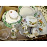 A TRAY OF ASSORTED CERAMICS TO INCLUDE ROYAL WORCESTER EVESHAM, CAPE DI MONTE FIGURES, ART DECO