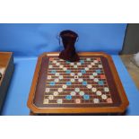 SCRABBLE FRANKLIN MINT COLLECTORS' EDITION, fitted wooden board with inset leather board top, gold