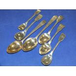 A COLLECTION OF SEVEN ANTIQUE IRISH SILVER SPOONS