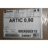 SEVEN PACKS OF ROCKFON SUSPENDED CEILING TILES ARTIC 0,90 600 X 600 X 15 MM APPROX 80 SQUARE METER