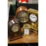 A COLLECTION OF CLOCKS TO INCLUDE A CARRIAGE CLOCK