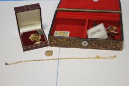 A 9 CT GOLD SIGNET RING, AND A QUANTITY OF ASSORTED COSTUME JEWELLERY AND CUFFLINKS