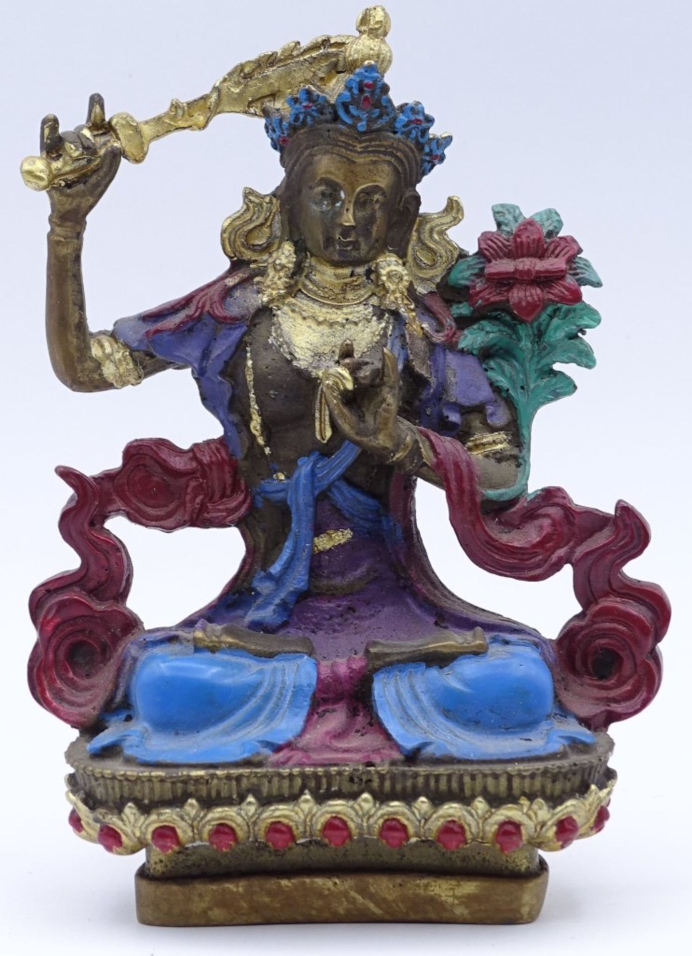 kl. farbiger Bronze Buddha mit Flammenschwert,Boden mit Stempelung, H- 12,5cm