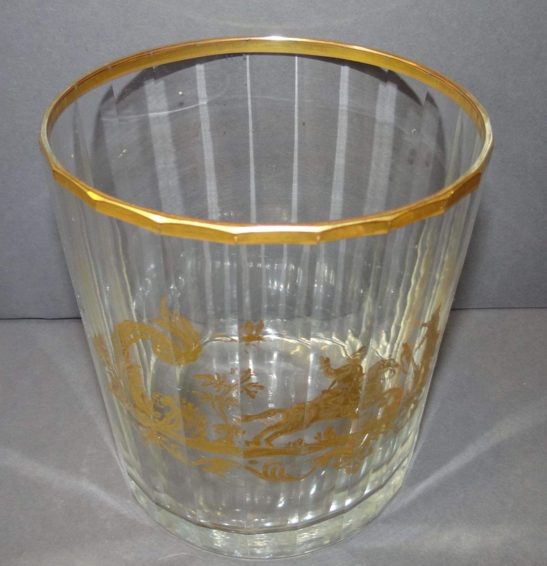 grosses Biedermeier-Glasgefäss um 1840 mit Golddekor,in Boden Initialien, H-14,5 cm, D-13 cm, - Bild 3 aus 10