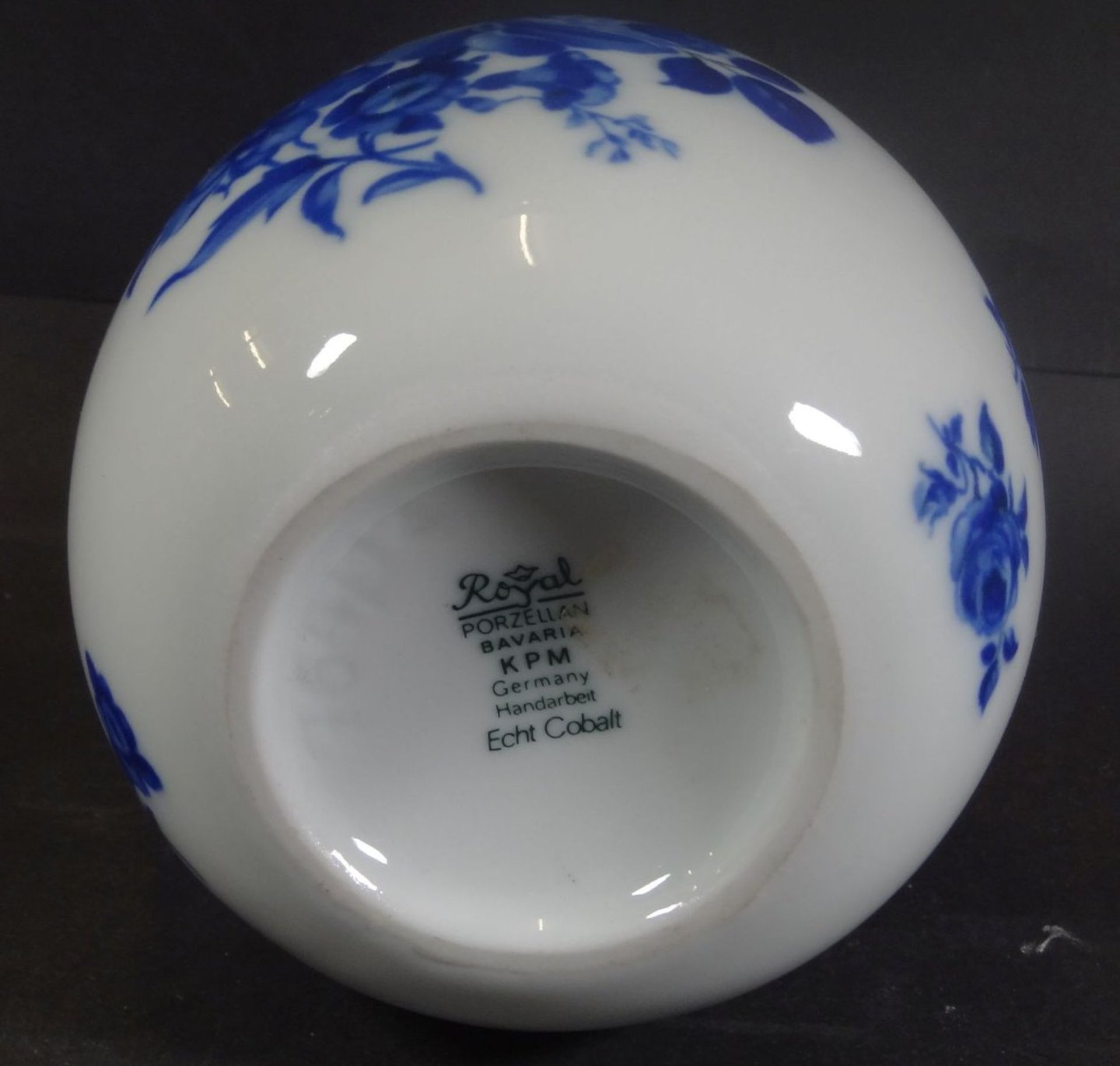 kl. Vase "Royal KPM" mit Kobaltblumen, H-12 cm, D-11 cm - Bild 5 aus 5