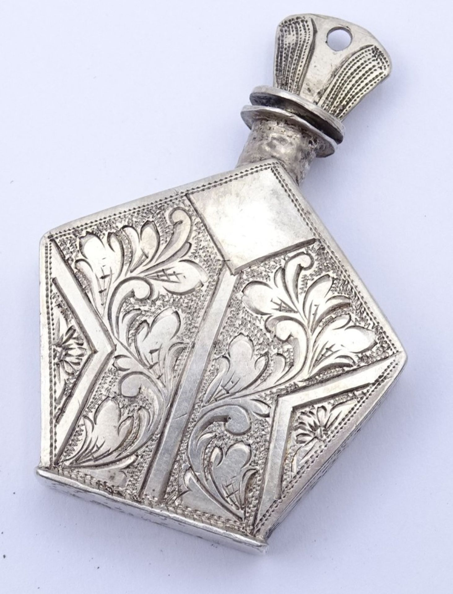 Flacon mit floralen Dekor,Silber (gepr.) H- 5,5cm, 19,4gr. - Image 2 of 3