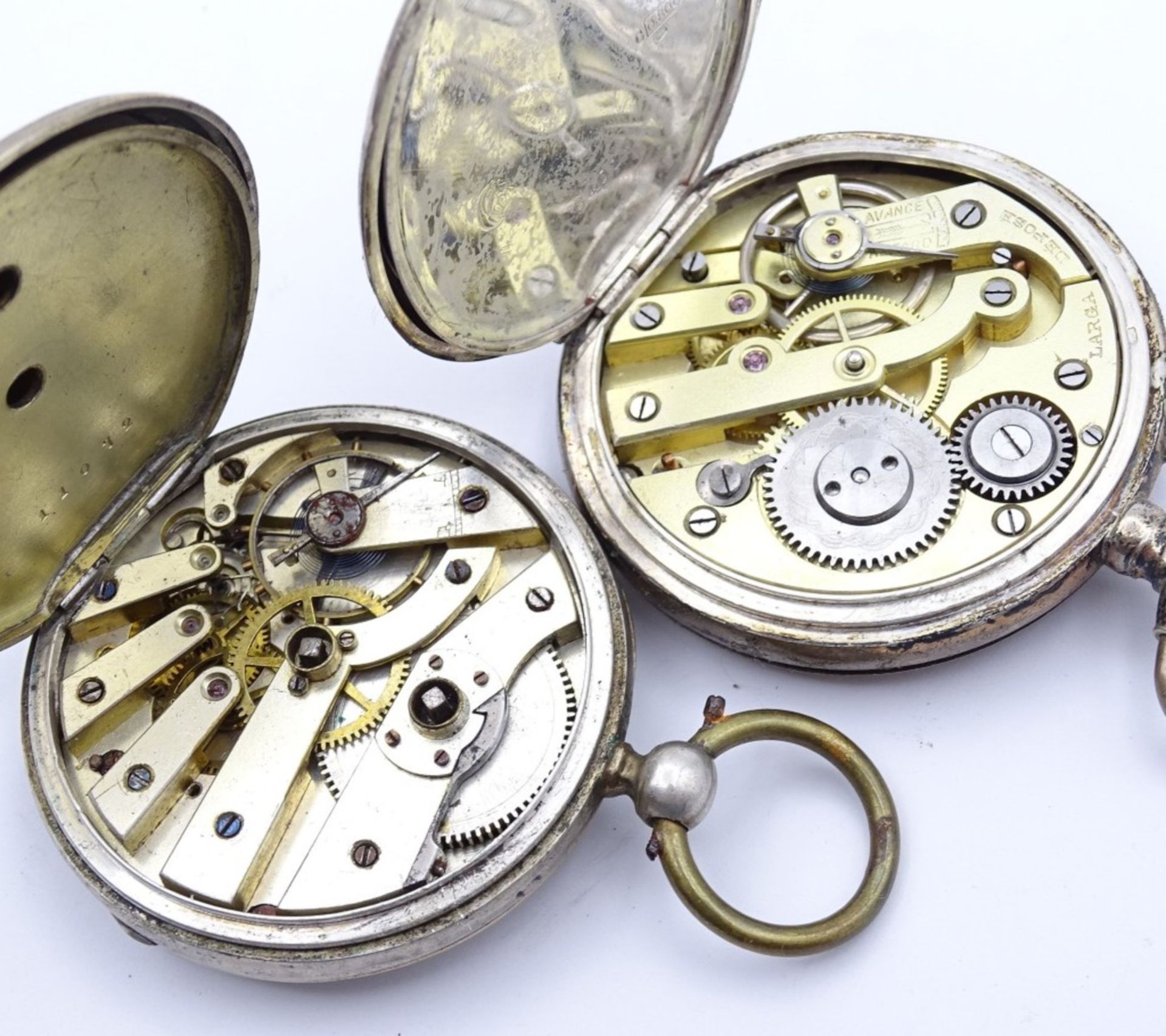 Zwei Herren Taschenuhren,beschädigt,beide Silber,mechanisch u. Schlüsselwerk,mechanische läuft,fehlt - Bild 5 aus 5