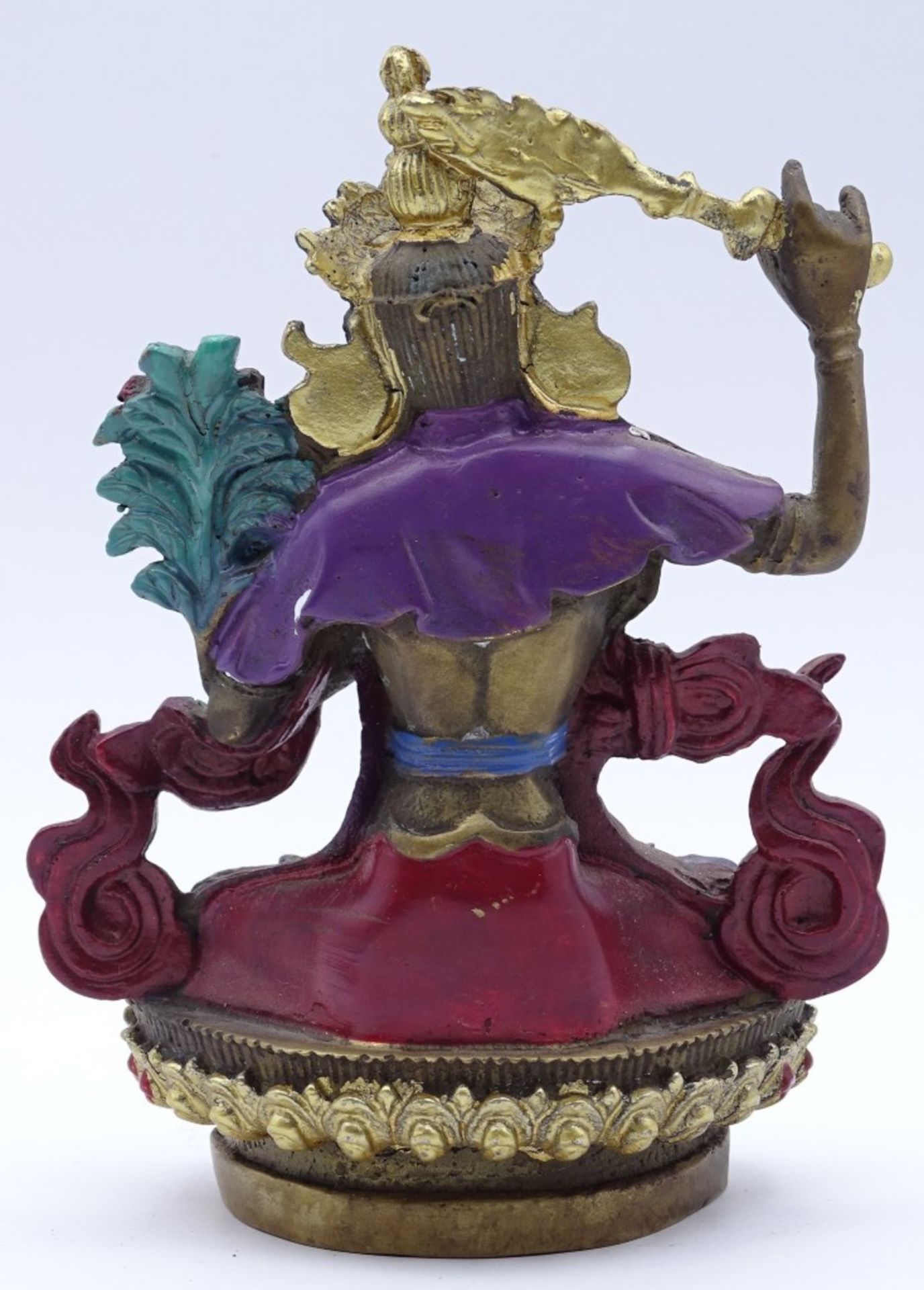 kl. farbiger Bronze Buddha mit Flammenschwert,Boden mit Stempelung, H- 12,5cm - Image 4 of 5
