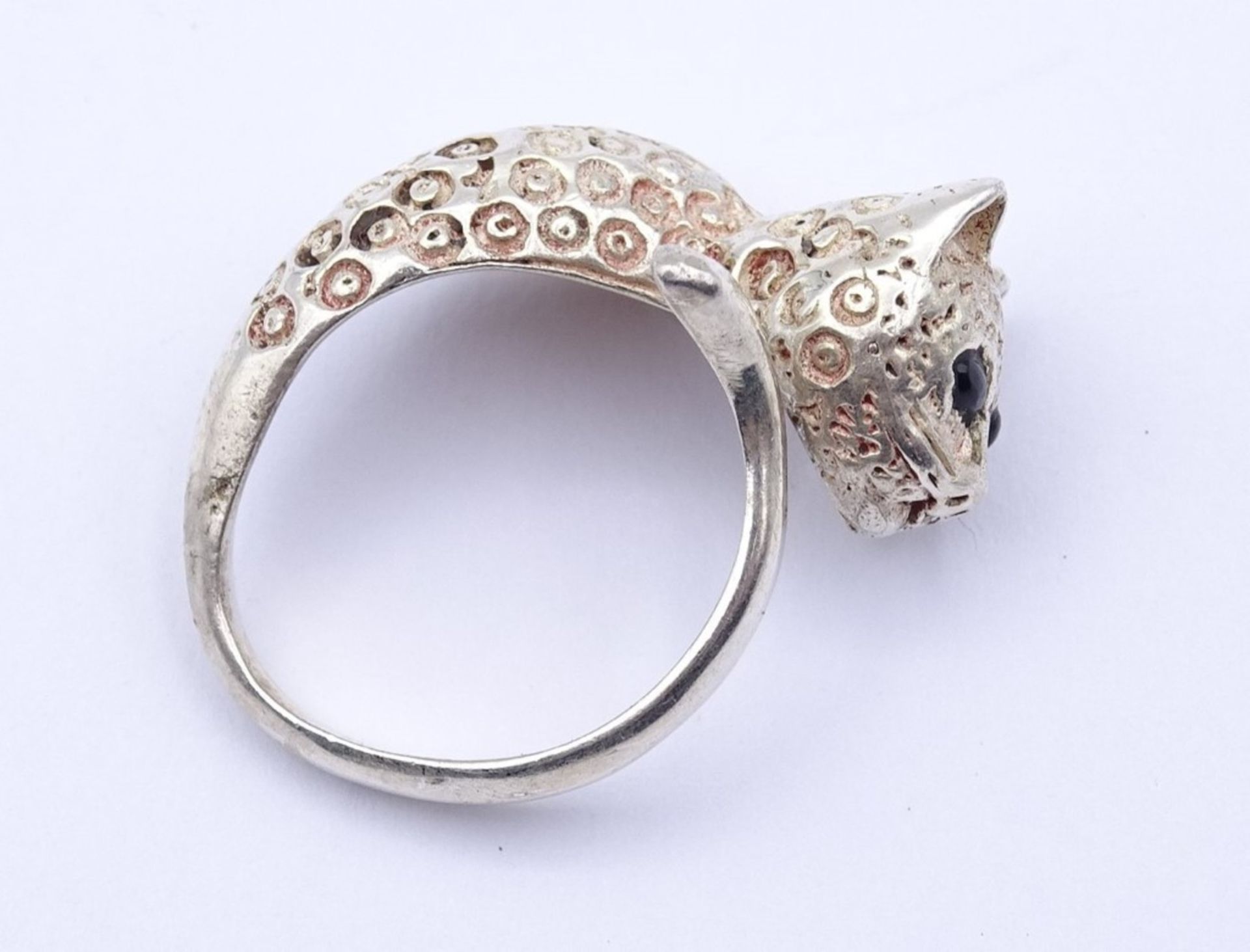 Ring in Form einer Katze, Sterling Silber 0.925, offene Ringschiene, 6,3gr. - Bild 2 aus 3