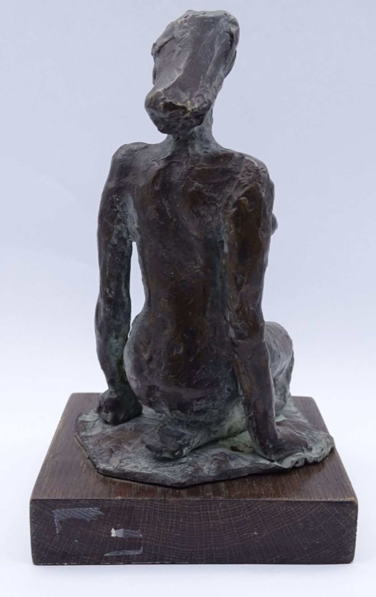 Bronzefigur Weiblicher Akt 'Marta' - Henryk Bakalarczyk auf Holzsockel, H- 20cm - Bild 4 aus 6