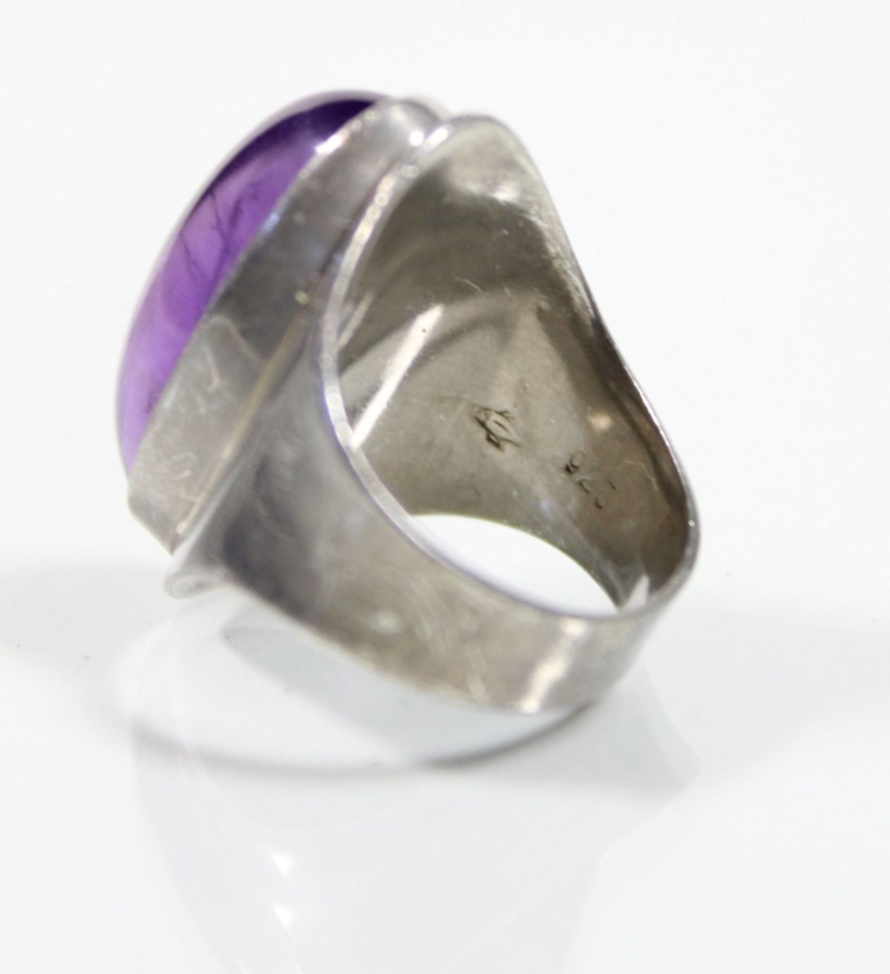 925-Sterlingsilber-Ring mit Amethyst-Cabochon, 21,3 x 9,8 cm, RG 50, 8,7 gr., Fassung weist - Bild 5 aus 5