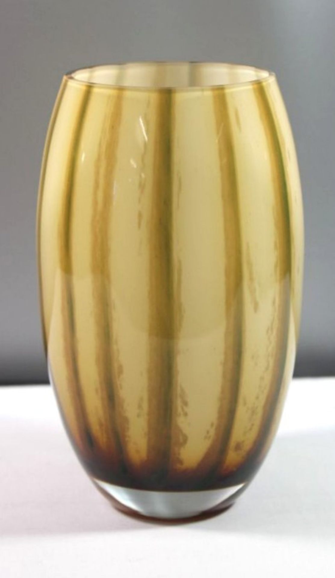 Kunstglasvase, Streifendekor, H-22cm. - Image 2 of 3