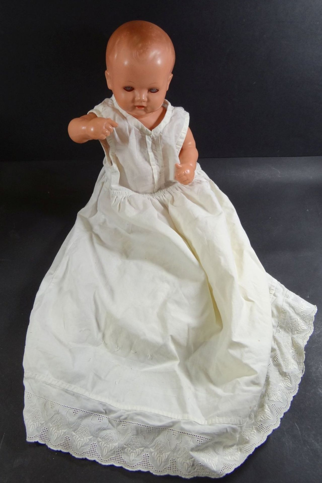 Babypuppe "Schildkröt" in alten Taufkleid, , gemarkt und 35, H-32 cm - Bild 2 aus 6