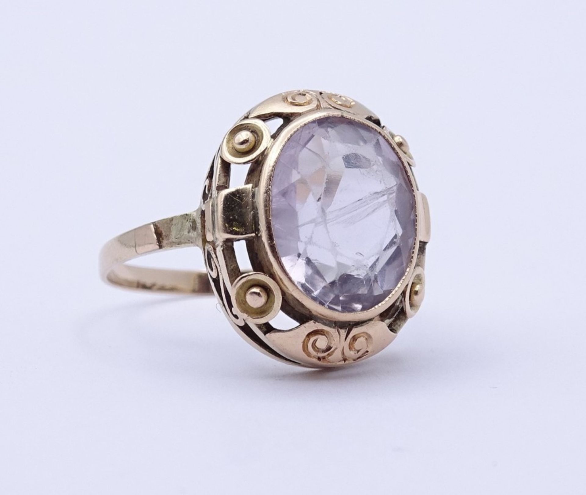 Goldring 0.585 mit einen oval facc. Amethyst?,seitlich fehlt ein Stück Schiene,Tragespuren am - Bild 9 aus 10