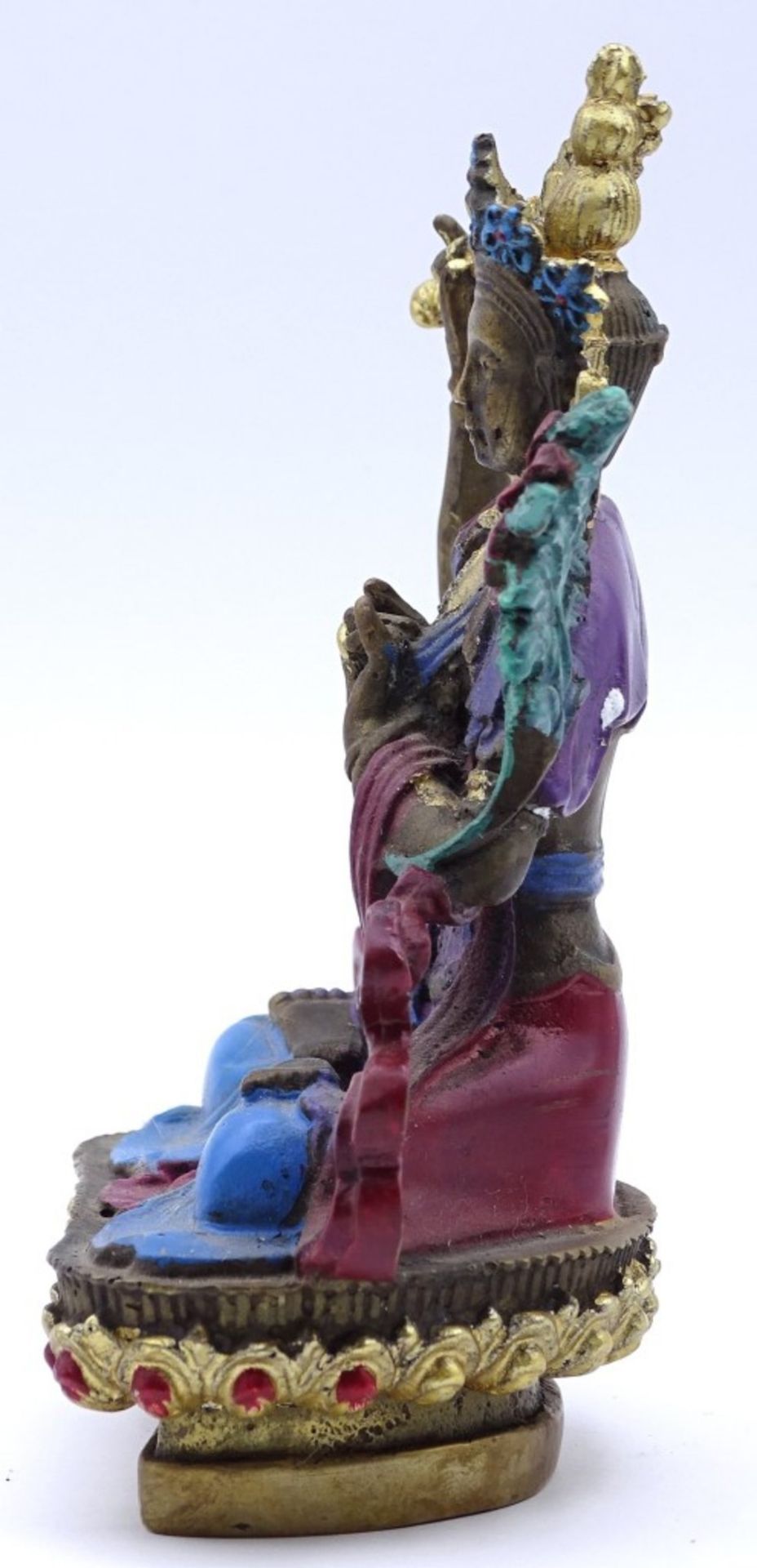 kl. farbiger Bronze Buddha mit Flammenschwert,Boden mit Stempelung, H- 12,5cm - Image 3 of 5