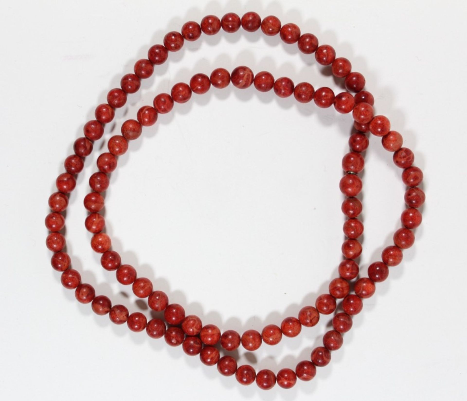 Schaumkorallen Halskette, Kugelförmig,ca.L- 80cm