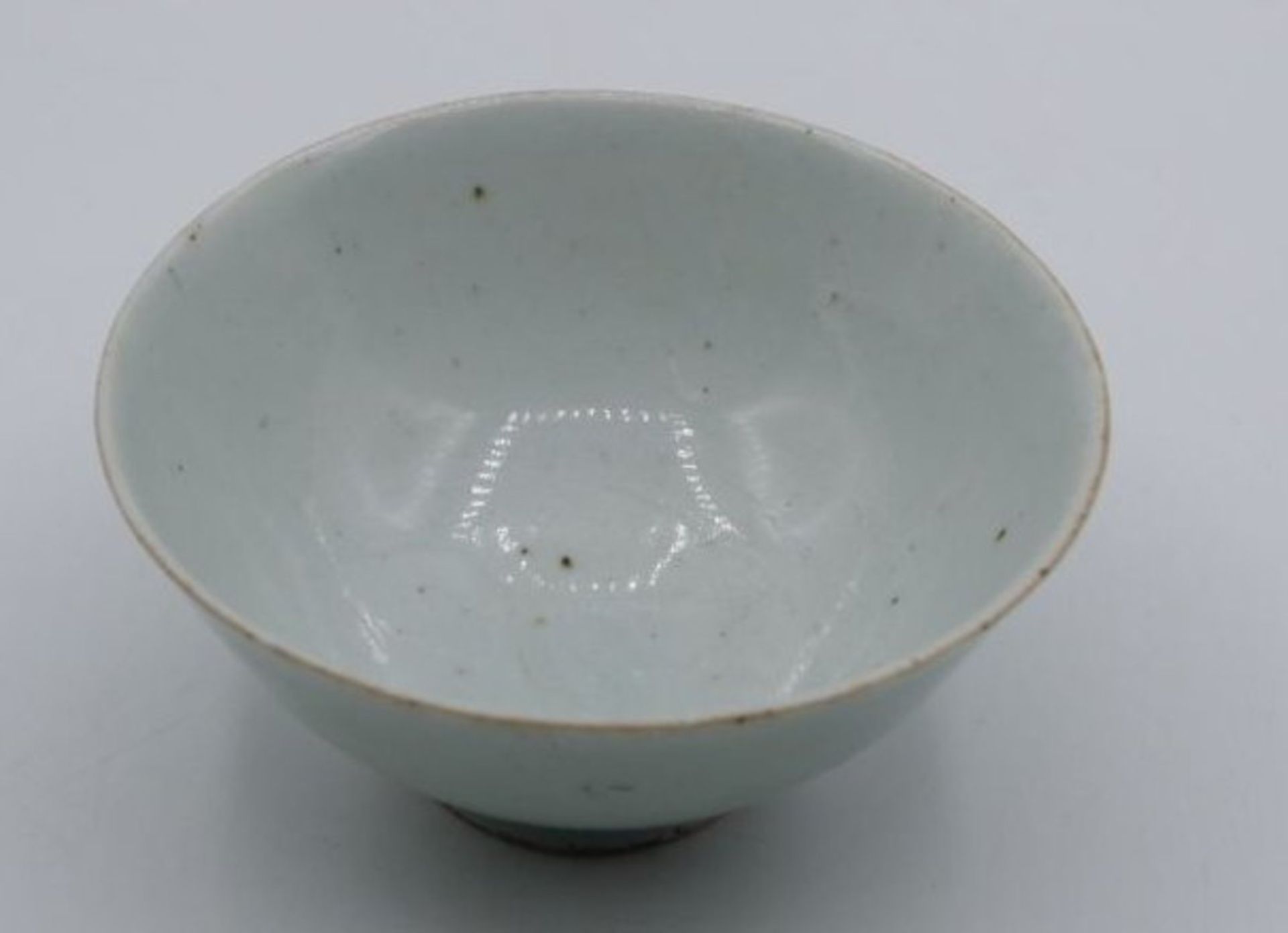 Schale, China, mintgrün, gemarkt, H-5cm D-11cm. - Image 2 of 3