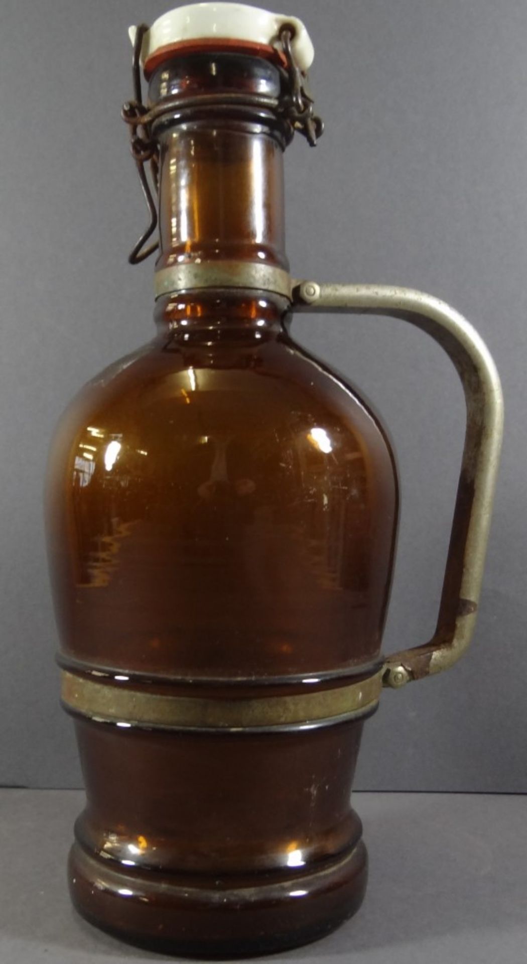 Große alte Bierflasche,braunglas,"Bracht&co", Hamburg 36,H- 33cm,Alters-u. Gebrauchsspuren - Image 3 of 6