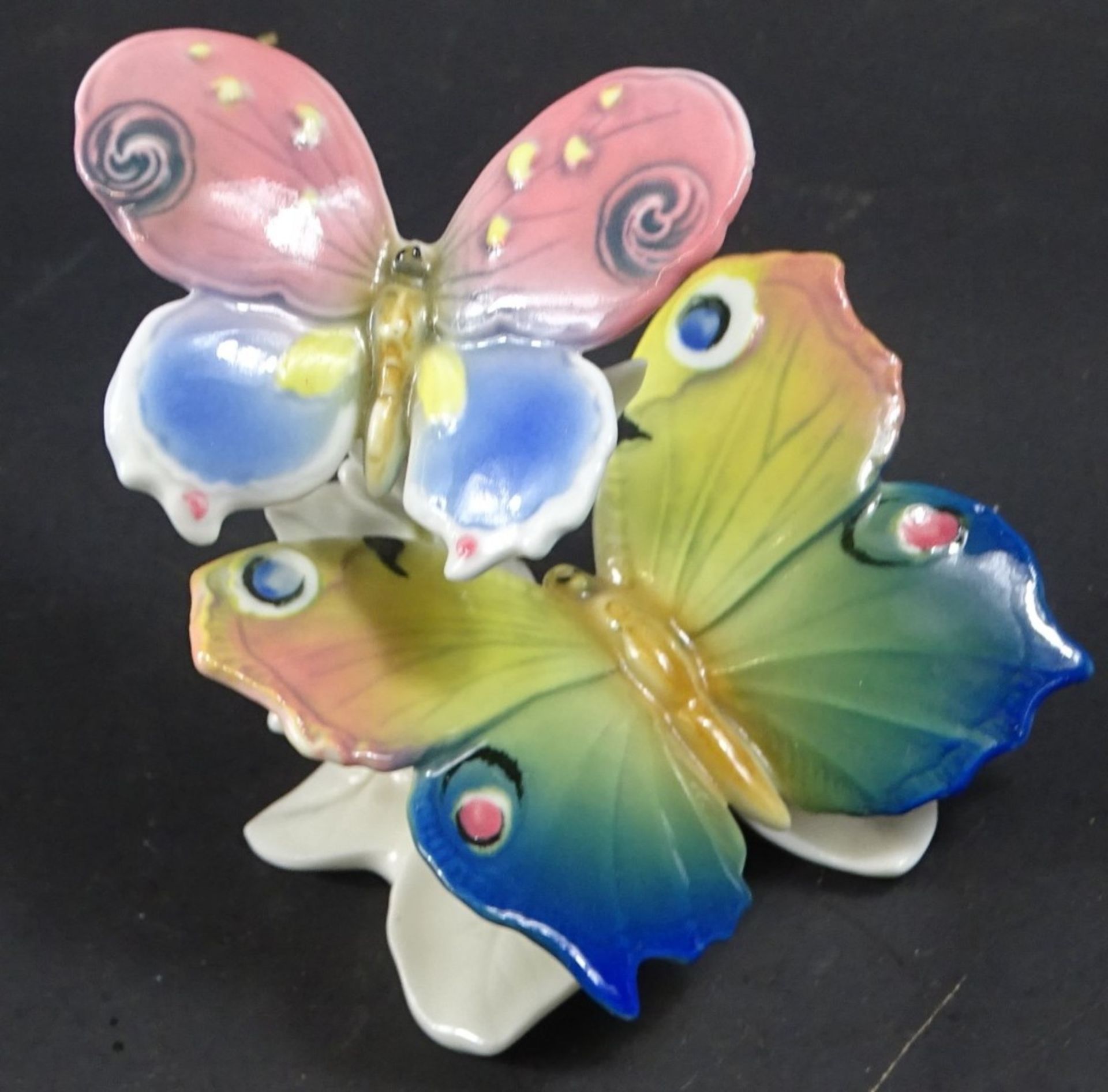 Schmetterlingspaar, ENS, Pressmarke 6944, H. und B. ca. 9 cm